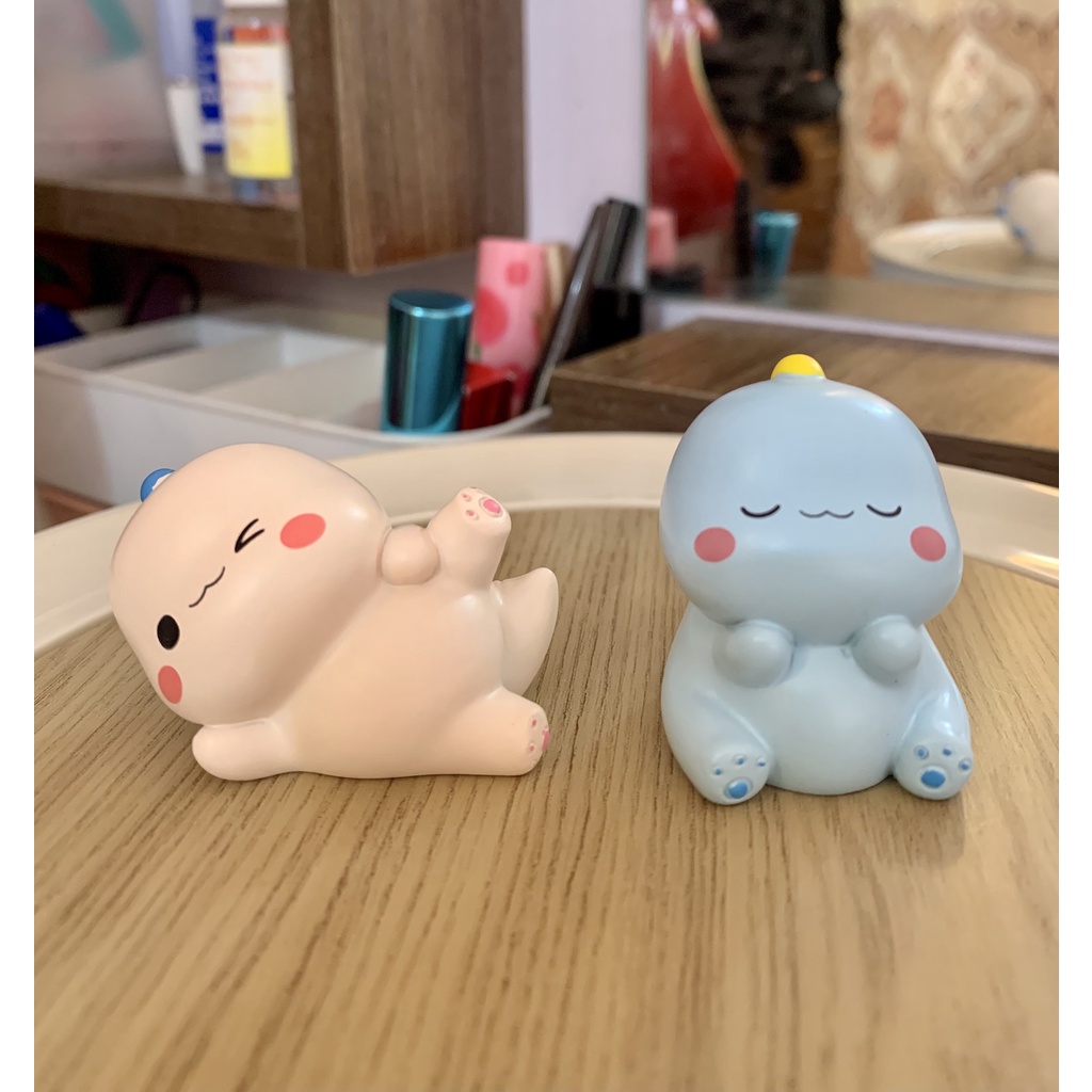 Mô hình khủng long mini và heo con trang trí ô tô xe hơi, bàn làm việc, bàn học phòng khách siêu cute