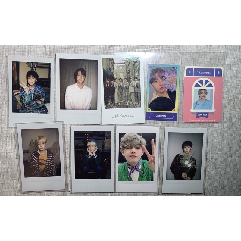 Bộ sưu tầm pola BTS hàng chính hãng