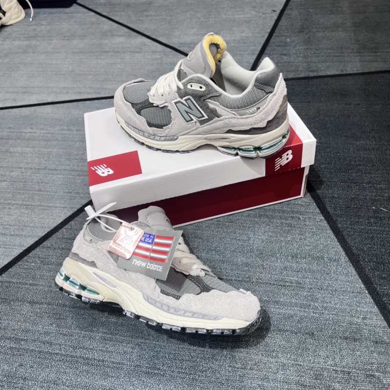 GIÀY NEWBLANCE 2002r XÁM DA LỘN GÓT VÀNG LAI AU