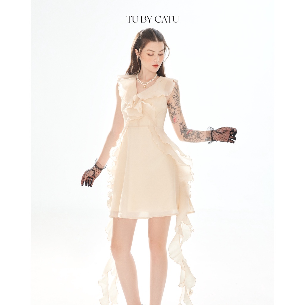 TUBYCATU | Đầm Camilia Ruffle Dress - Cream/ Black