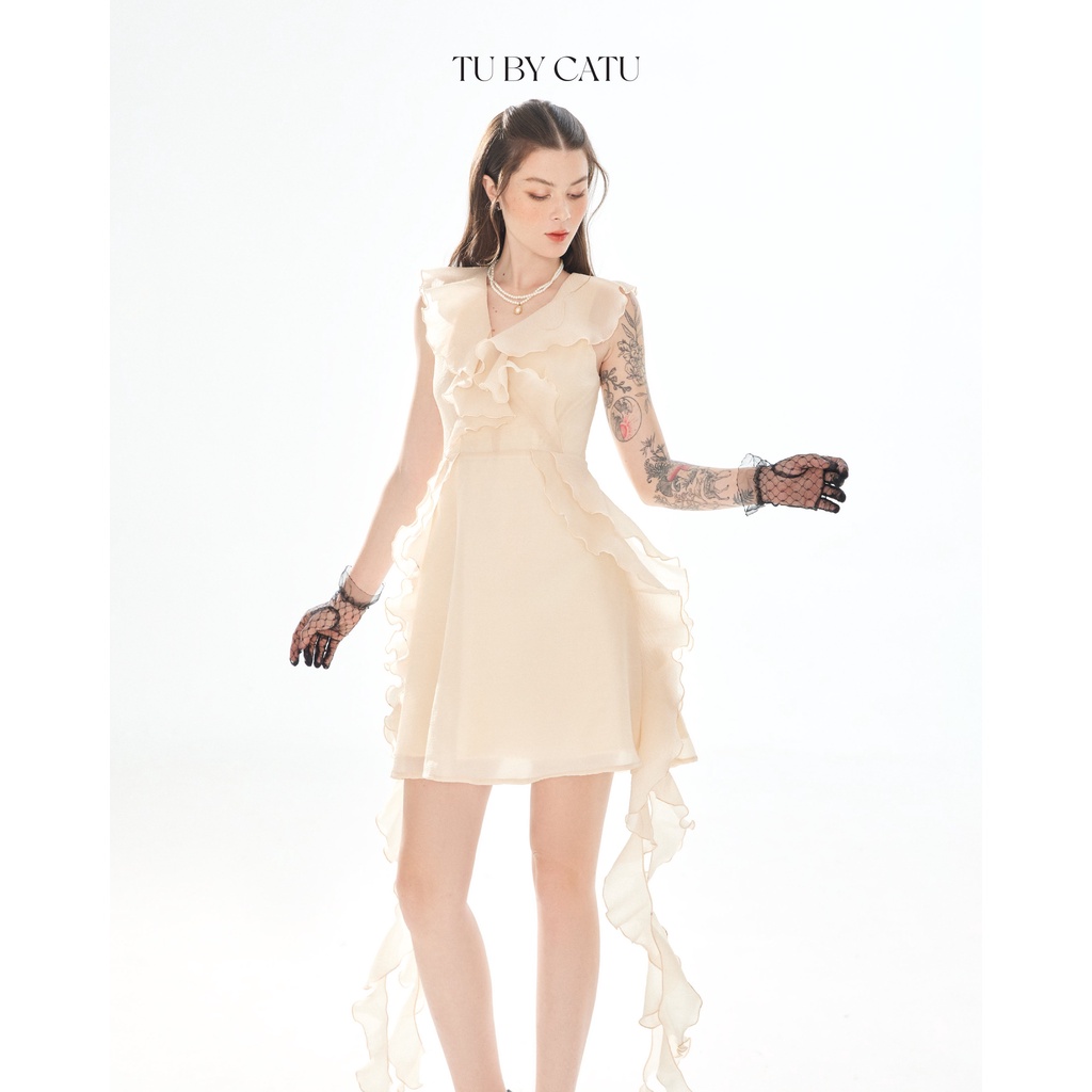 TUBYCATU | Đầm Camilia Ruffle Dress - Cream/ Black