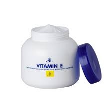 Kem dưỡng da Vitamin E aron Thái Lan 200mg