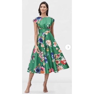 Đầm Kay xịn in hoa vải lụa đẹp nhẹ nhàng
