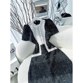 Đầm midi dạ bố phối cổ ren