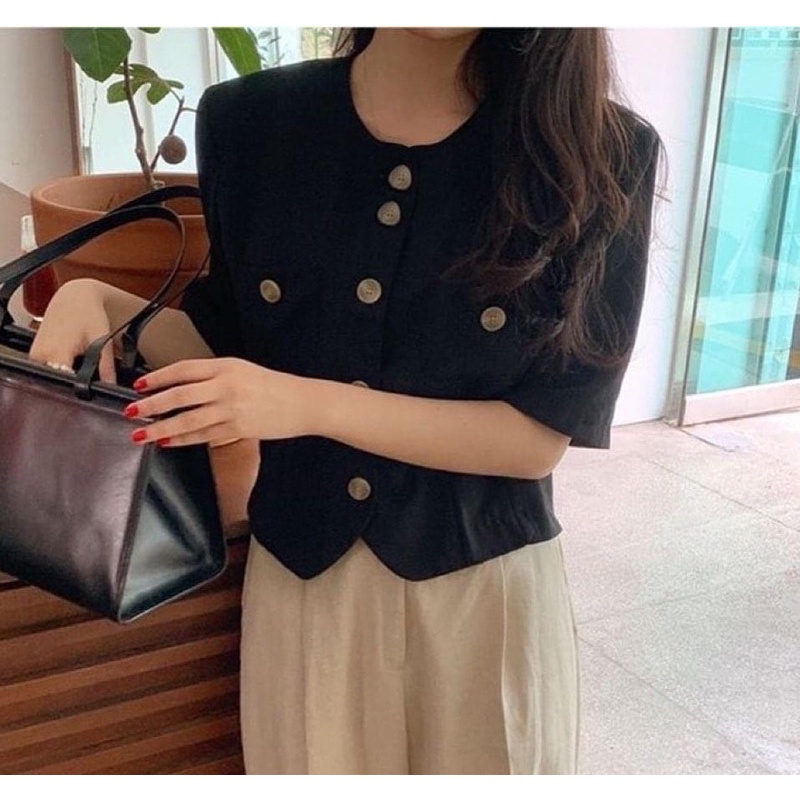 Áo kiểu dáng qua lưng quần.Hình thật cận chất ít nhăn | BigBuy360 - bigbuy360.vn