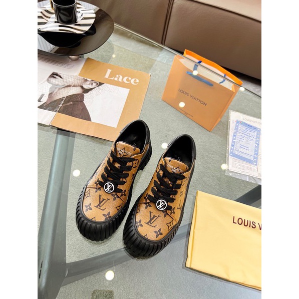 Giày nữ Louis Vuitton size từ 35-41