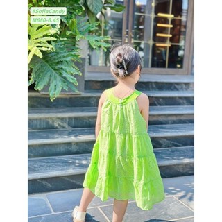 Váy thô đục lỗ bé gái