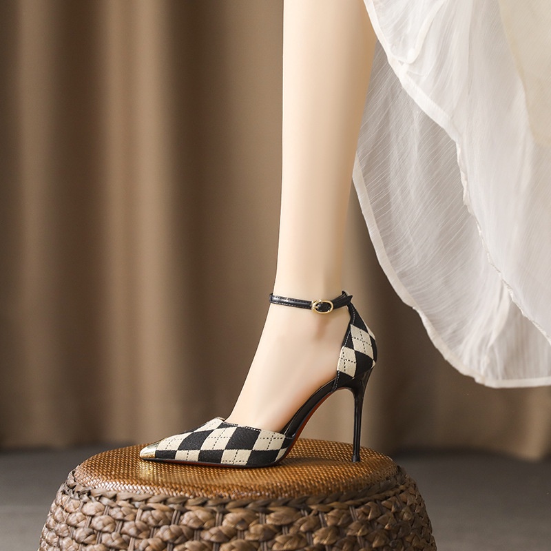 Giày cao gót nhọn nữ 8 phân kẻ caro bít gót bít mũi nhọn bọc kim loại hàng Quảng Châu cao cấp full box- Mã BQ0037