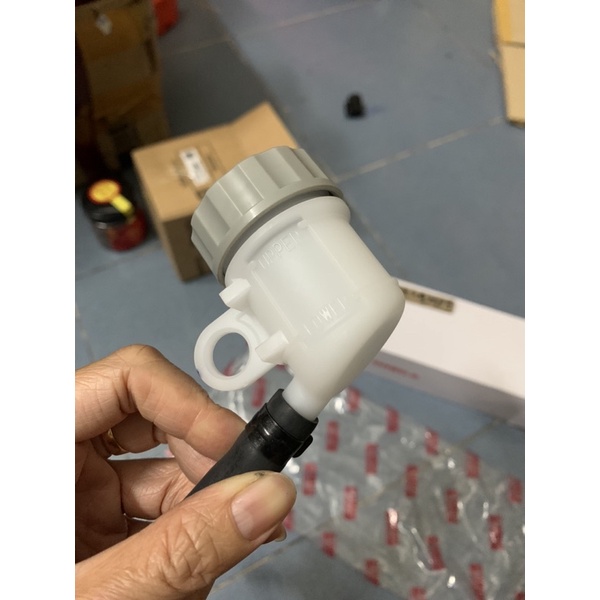 Pen đạp thắng Ex 135/ Ex 150 có bình dầu zin hãng yamaha