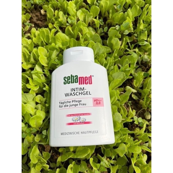 Dung Dịch Vệ Sinh Phụ Nữ Sebamed