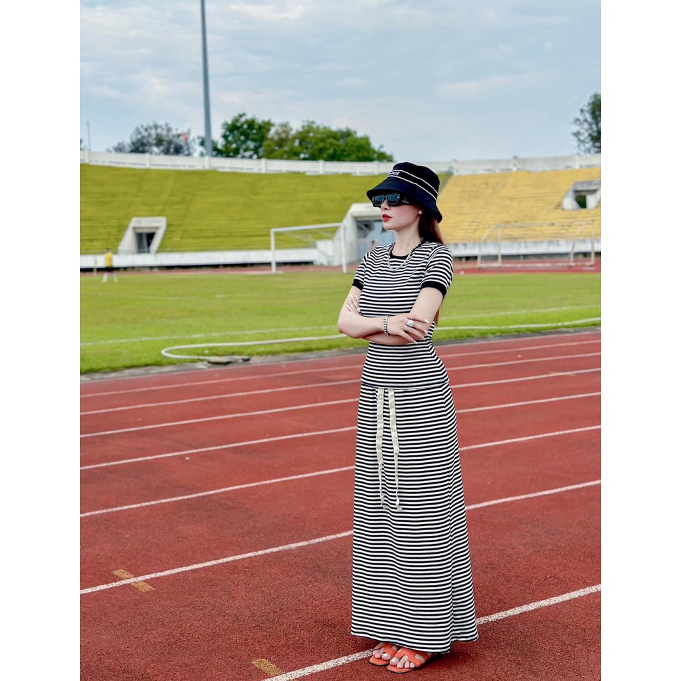 [3.3 Sales Freeship] Set váy thun gân sọc dáng dài. set áo thun kẻ sọc đen cổ tròn tay ngắn phối chân váy dài năng động
