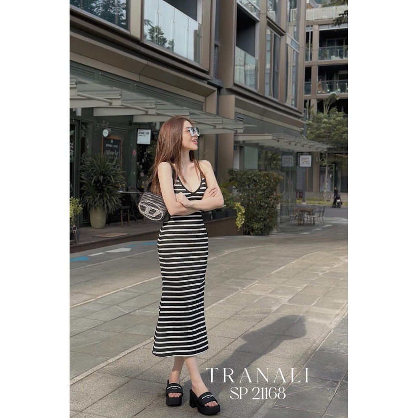 Đầm ôm body kẻ sọc dáng dài