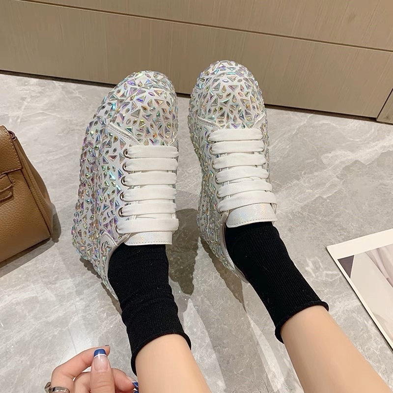 Giày ulzzang đính pha lê cao cấp hàng quảng châu