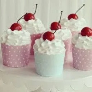 Cốc giấy làm bánh cupcake đk 5cm