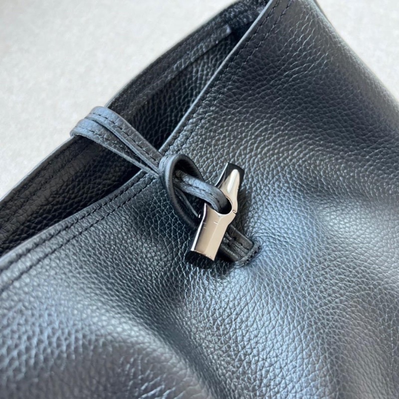 TNS-Túi bucket da thật  Lonchamp bucket bag--Tone nâu xám classic sang trọng