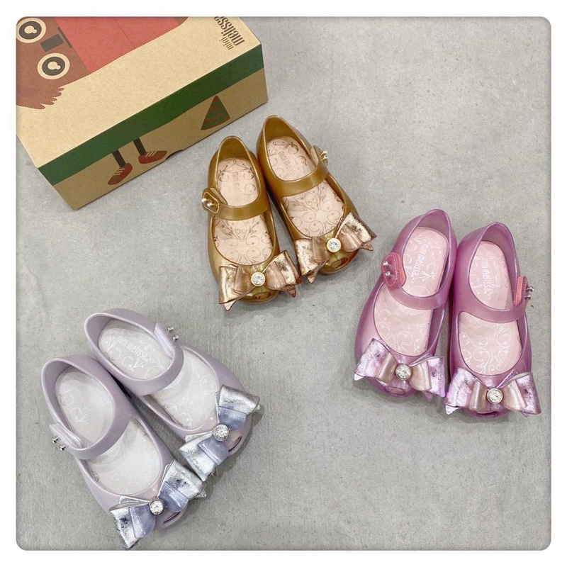 Giày nhựa thơm Melissa đá xuất dư dáng búp bê cực xinh dành cho bé gái