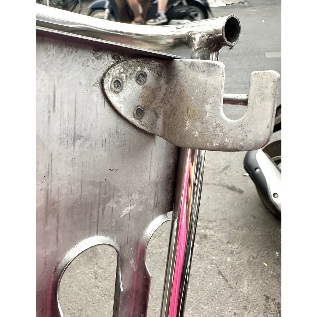 BAGA SAU XE CUB MỚI  INOX