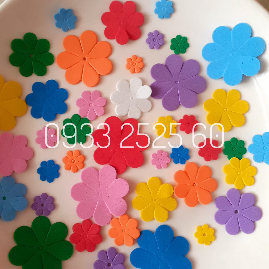 90 hoa xốp nhí, trộn 5 size - Dùng trang trí thiệp, bưu thiếp, phong thư, hộp quà,....