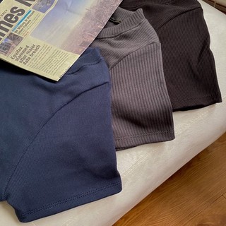 Peekaboo- Áo basic tee croptop
