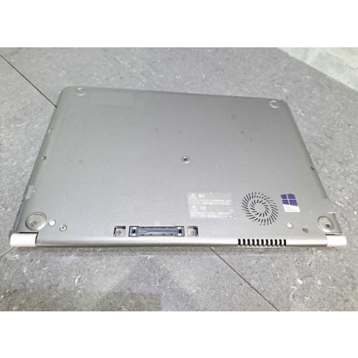 Xả Laptop cũ Toshiba dynabook R63/P  CPU core i5-5300U/Ram 8G / SSD128G màn 13'3 inch