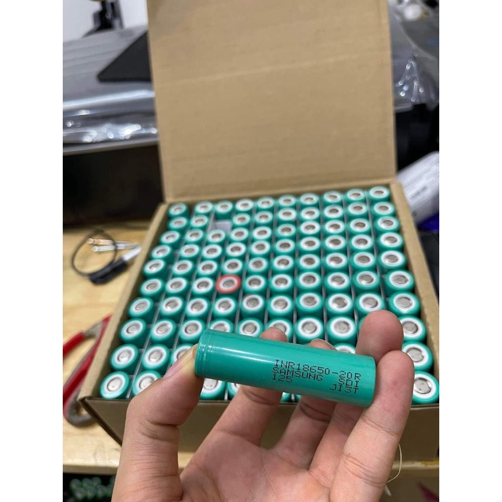 Pin 18650 Samsung 20R DL 2500-3200mAh xả 20A tháo khối đóng khoan siêu mạnh