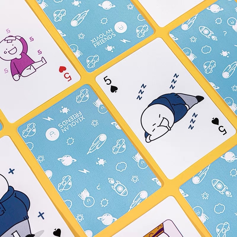 Bộ bài Poker 52 lá cute té xỉu