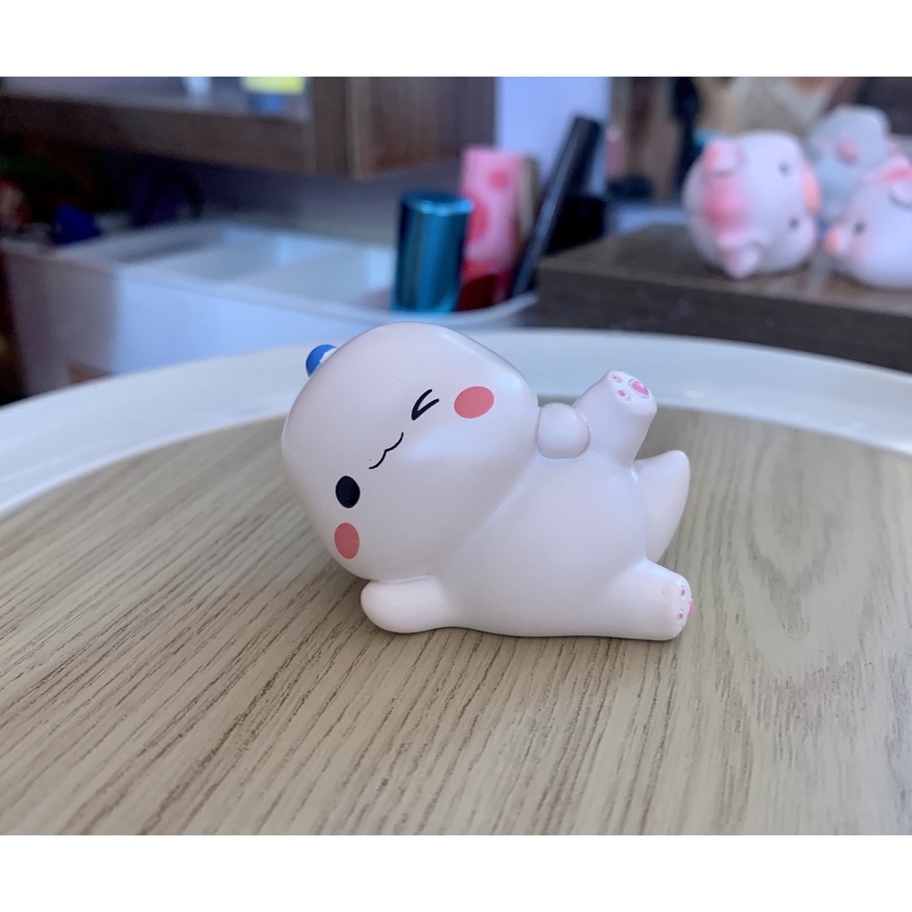 Mô hình khủng long mini và heo con trang trí ô tô xe hơi, bàn làm việc, bàn học phòng khách siêu cute