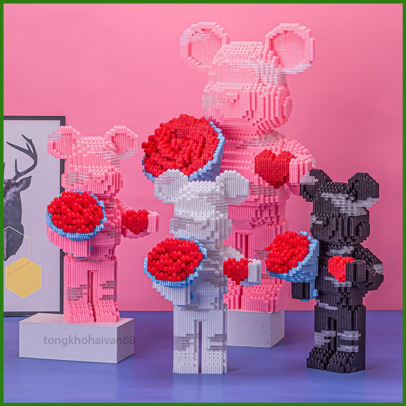 Mô Hình Gấu Bearbrick Cỡ Lớn Ôm Hoa Ôm Bó Hoa 35cm Đồ Chơi Lắp Ráp  3D Dễ Thương