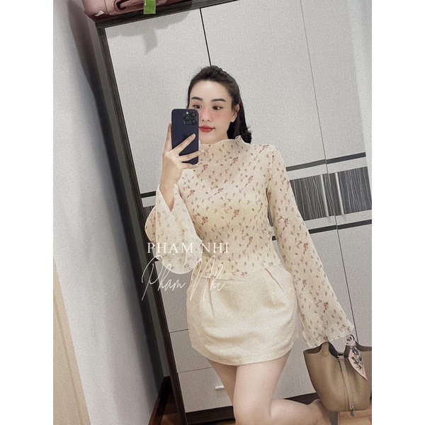 Áo Nhún Xếp Li Hoa Nhí Tay Loe Xẻ Phong Cách Siêu Xinh