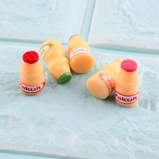 Charm hũ sữa chua lên men Yakult