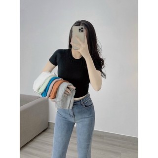 áo Croptop tay ngắn