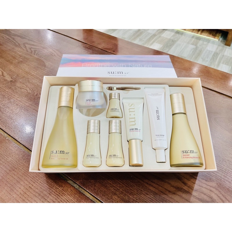 Bộ dưỡng tái tạo da Sum37 Nước thần Secret Ex