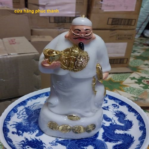 Ông quản gia trắng