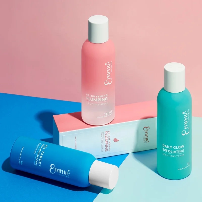 Dung dịch cân bằng da và tẩy tế bào chết Emmié Daily Glow Exfoliating Solutions Toner 5% PHA/NANO AHA