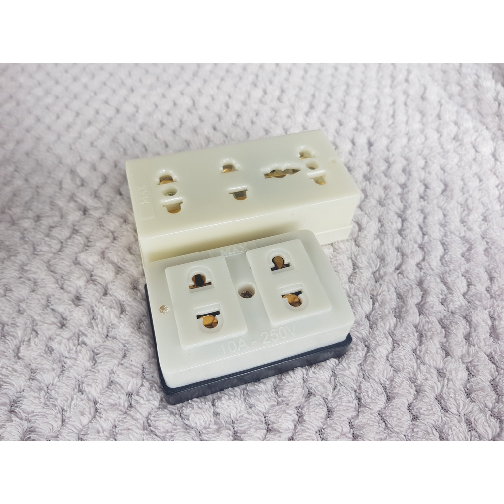 Ổ cắm điện lò xo cao cấp 2 lỗ, 3 lỗ Sanomax