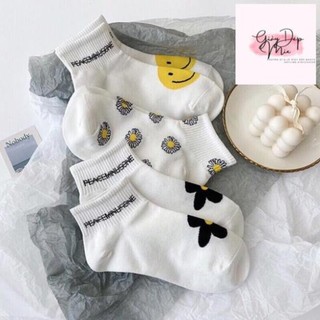 Set 10 Đôi Tất Hoa Cúc Hot Trend ( Đen và Trắng )