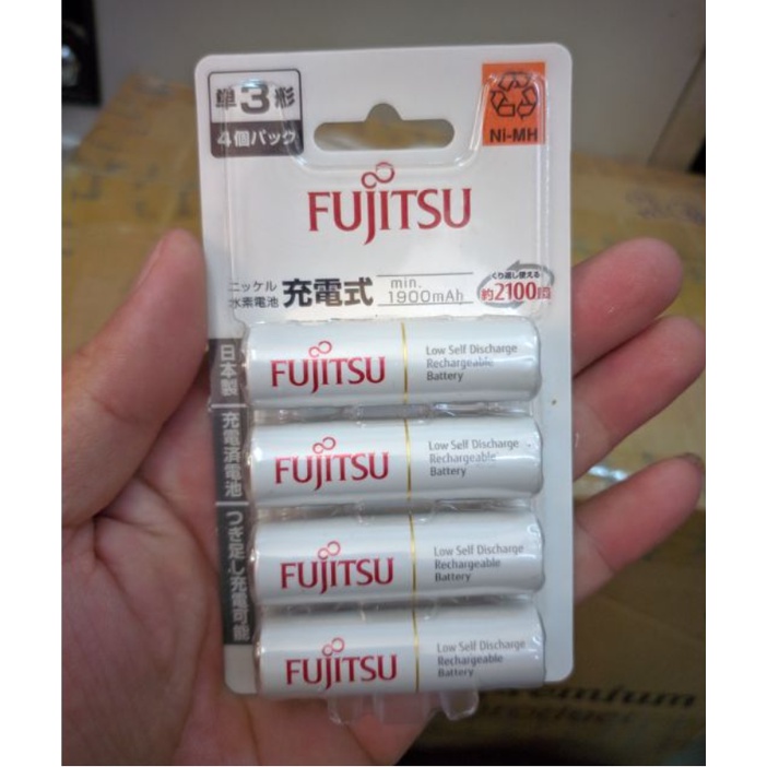 Pin sạc AA 1900mAh Fujitsu vĩ 4 viên hàng chính hãng Nhật Bản