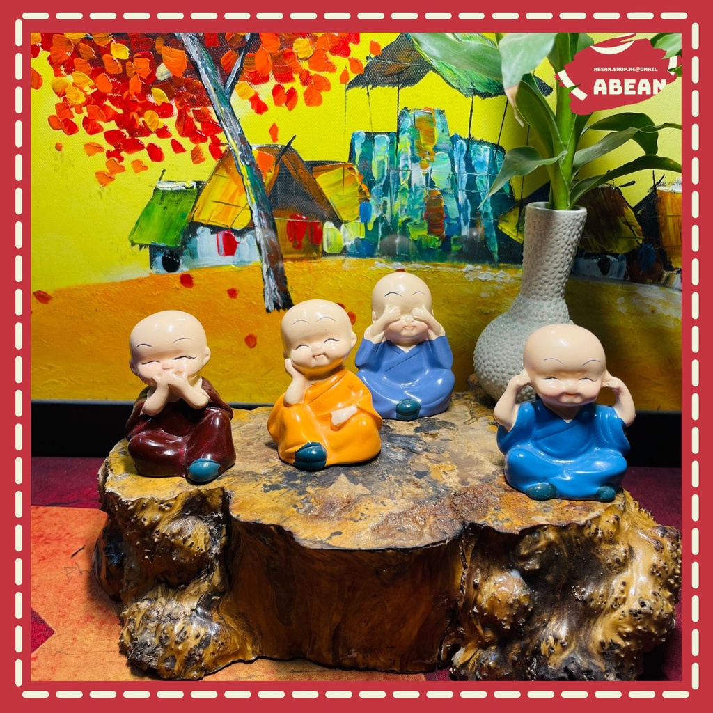 Tượng phật chú tiểu gõ mõ tụng kinh để trang Trí  xe hơi ô tô, Bàn Làm Việc, phong thủy tốt gia đạo bình an