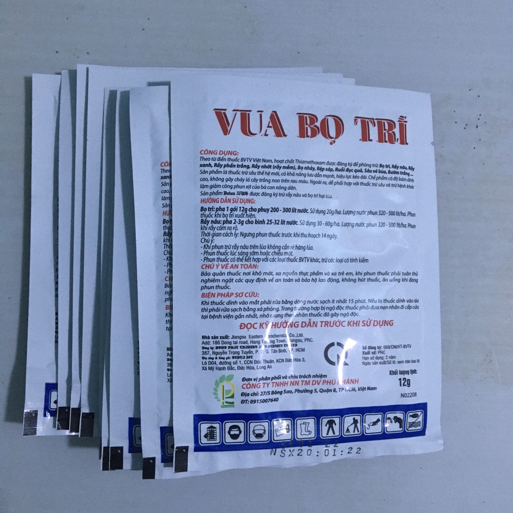 Vua bọ trĩ, gói 12 gram Chuyên trừ bọ trĩ, rầy, rệp trên hoa hồng