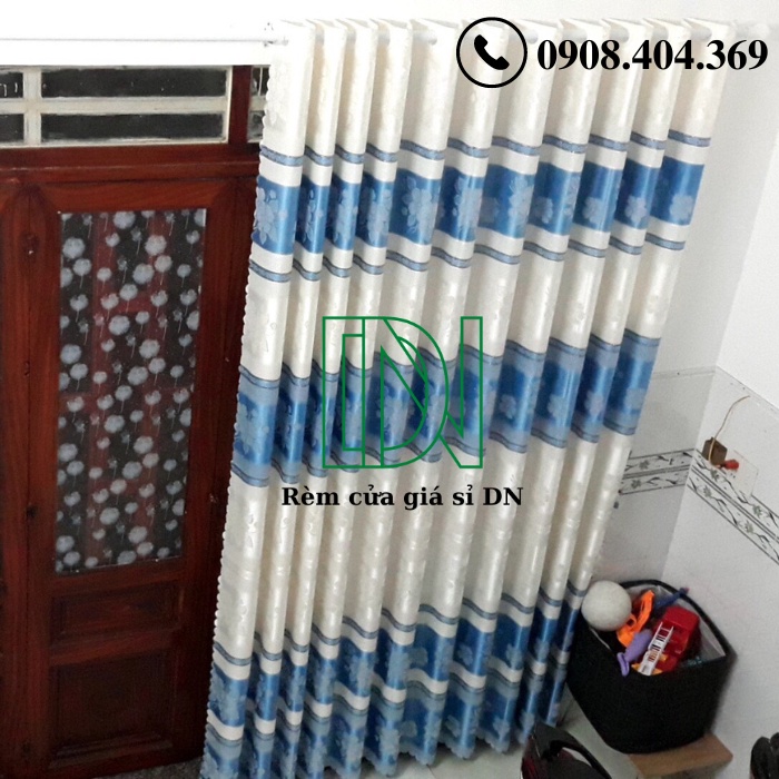 Rèm vải gấm hoa văn kẻ sọc 2 màu xanh biển và ghi xám siêu đẹp miễn phí công may.
