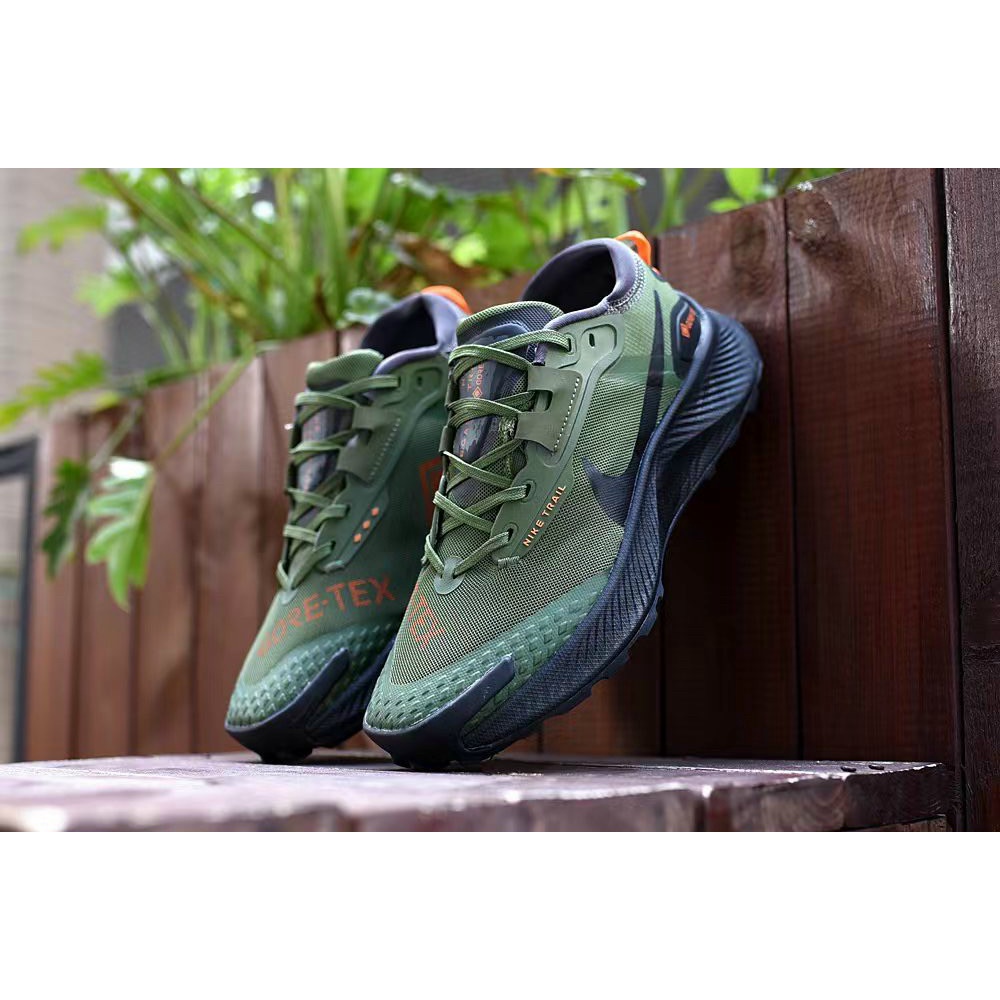 Giầy thể thao Nike Pegasus Trail Gotex êm nhẹ, thoáng khí