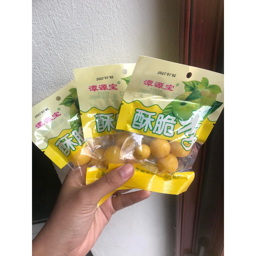 ô mai mận vàng giòn
