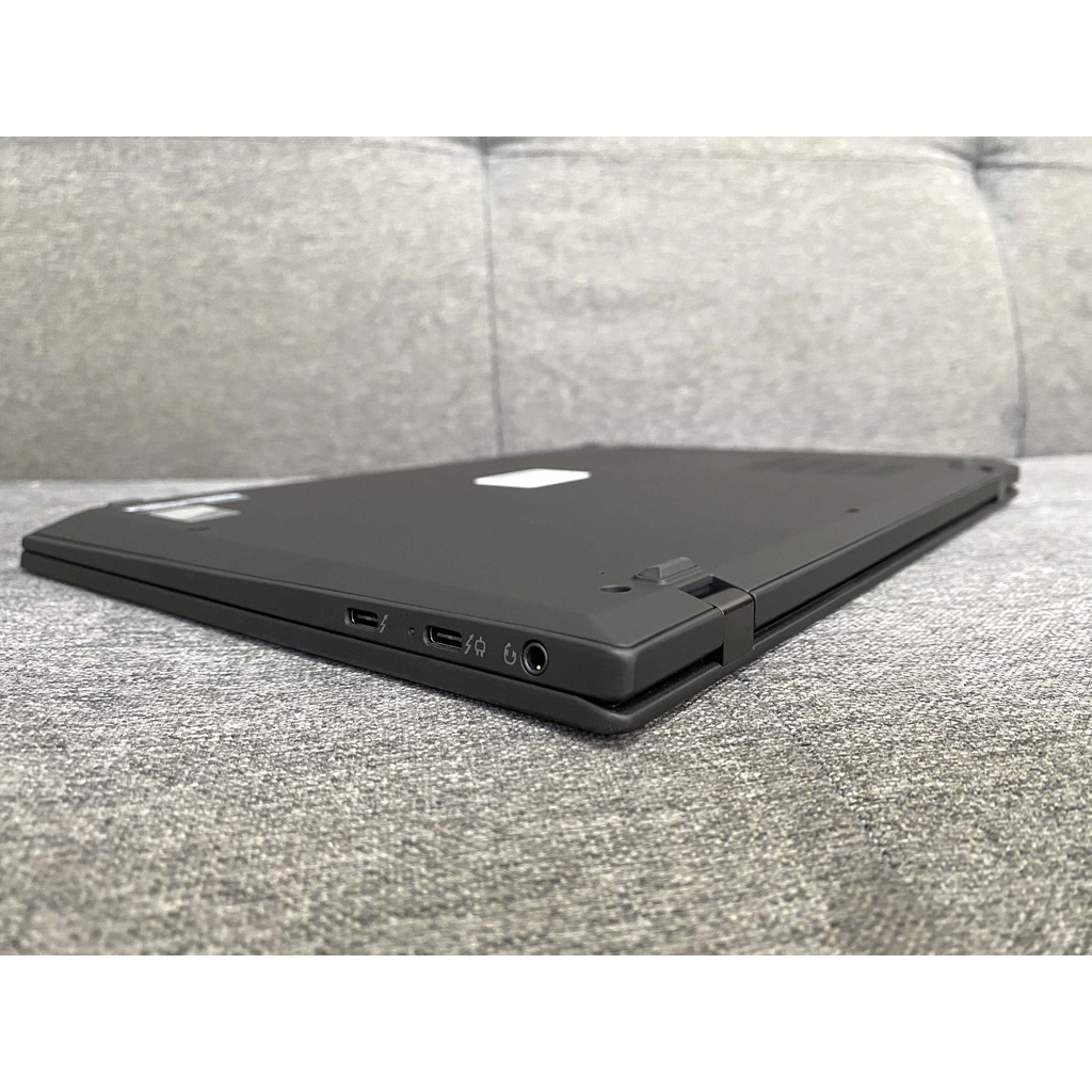 Laptop ThinkPad X1 Nano Gen 2 Core i5-1240P l RAM 16G l SSD 512G l Màn 13,3" 2K QHD  Đẹp 99%.