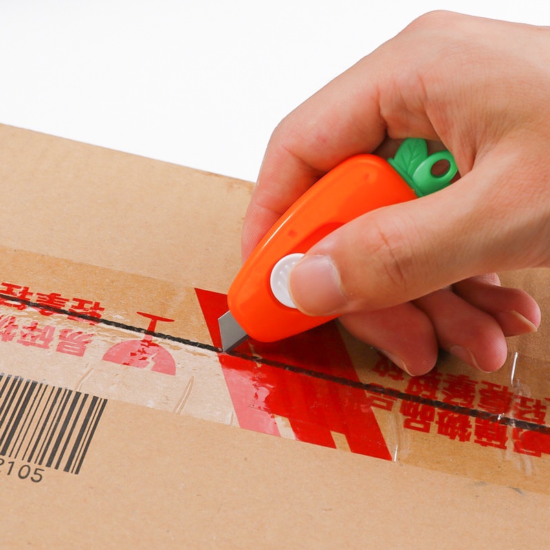 Dao rọc giấy hình cà rốt đáng yêu