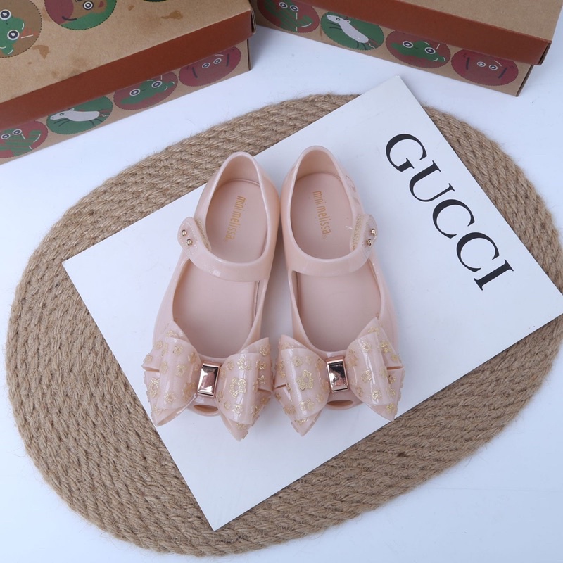 Giày Sandal Nhựa Đế Mềm Đính Nơ Phong Cách Mới Cho Bé Gái