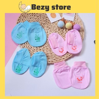 Set bao tay chân Minh Hoàng cho bé sơ sinh từ 0 đến 3 tháng