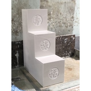 Bậc 3 cấp bằng đá nhân tạo