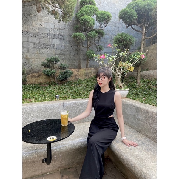 Đầm Body Dài Cut Eo