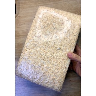 Mùn nén lót chuồng hamster [1kg]