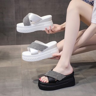 Dép đế xuồng 9cm quai chéo